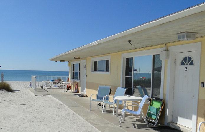 White Sands Beach Resort On Anna Maria Island Tropical Breeze